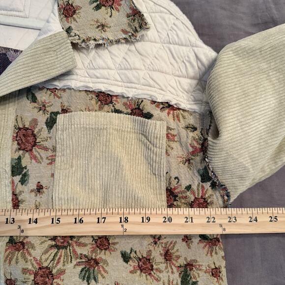 POL Quilted Corduroy Jacket Jacquard Sz S Tapestry Grandma Cottage - Picture 6 of 12